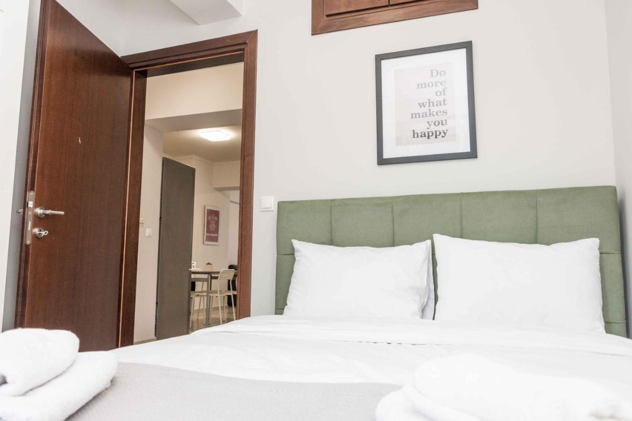 Skg Serenity Suite Thessaloniki Buitenkant foto