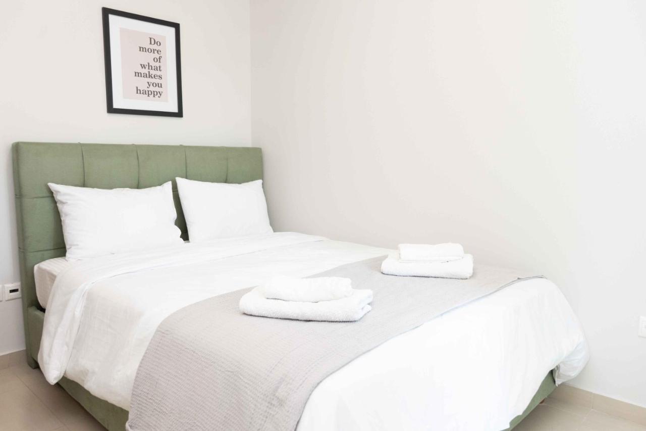 Skg Serenity Suite Thessaloniki Buitenkant foto