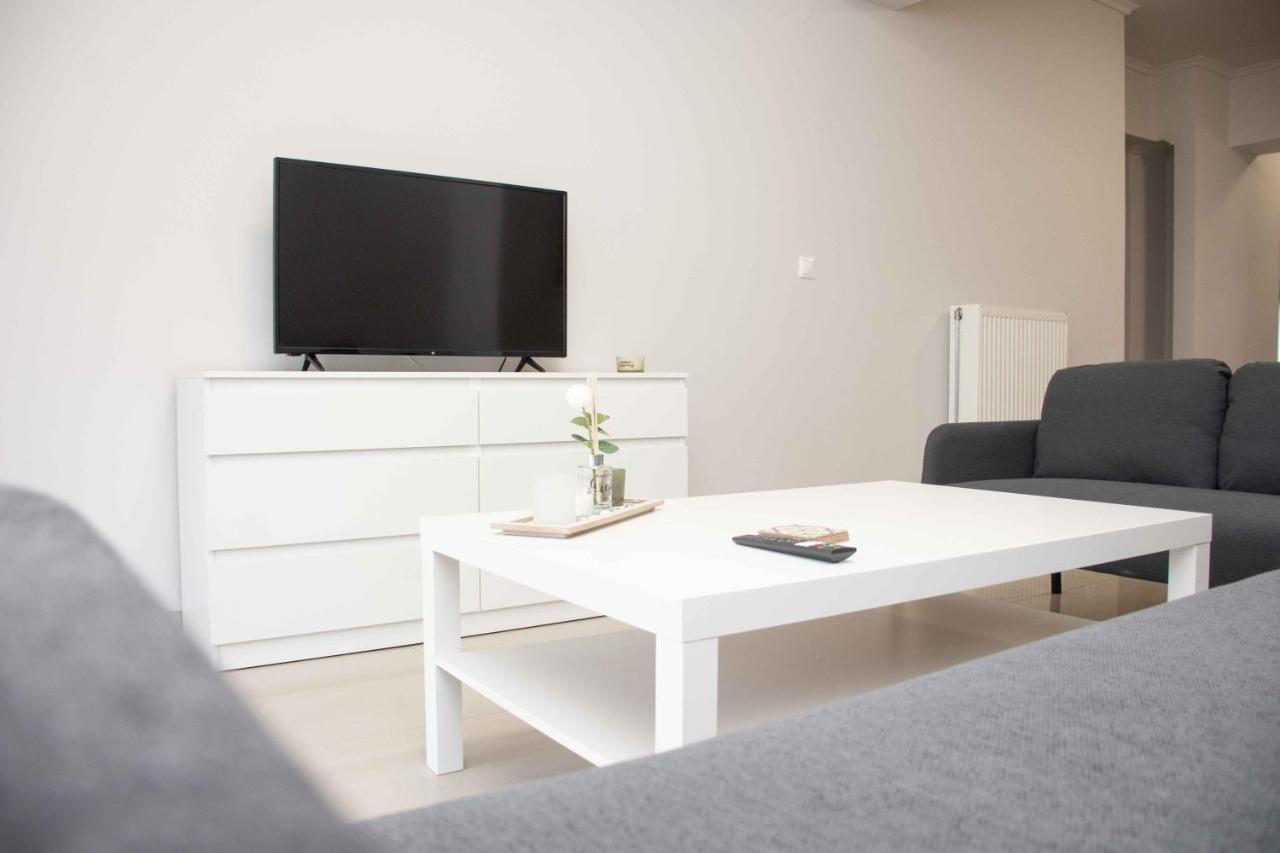 Skg Serenity Suite Thessaloniki Buitenkant foto